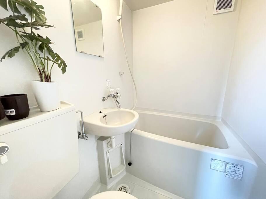 Appartement Hc3新宿最中心 Shinjuku Loft